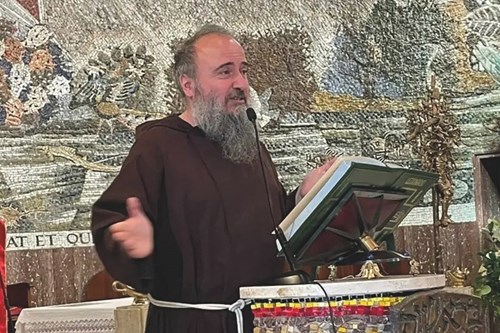 Il bene non fa chiasso